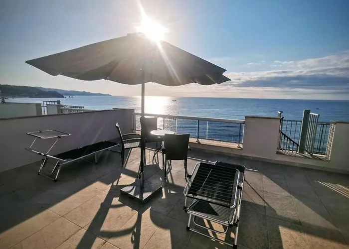 Seafront Apartment In Blanes